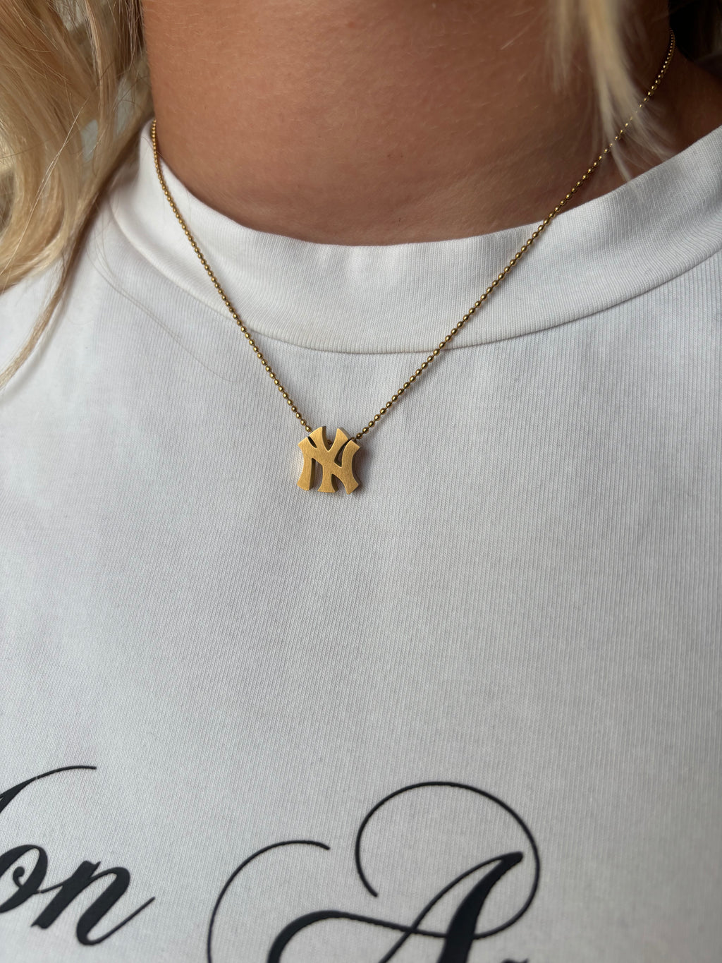 MINI NY NECKLACE