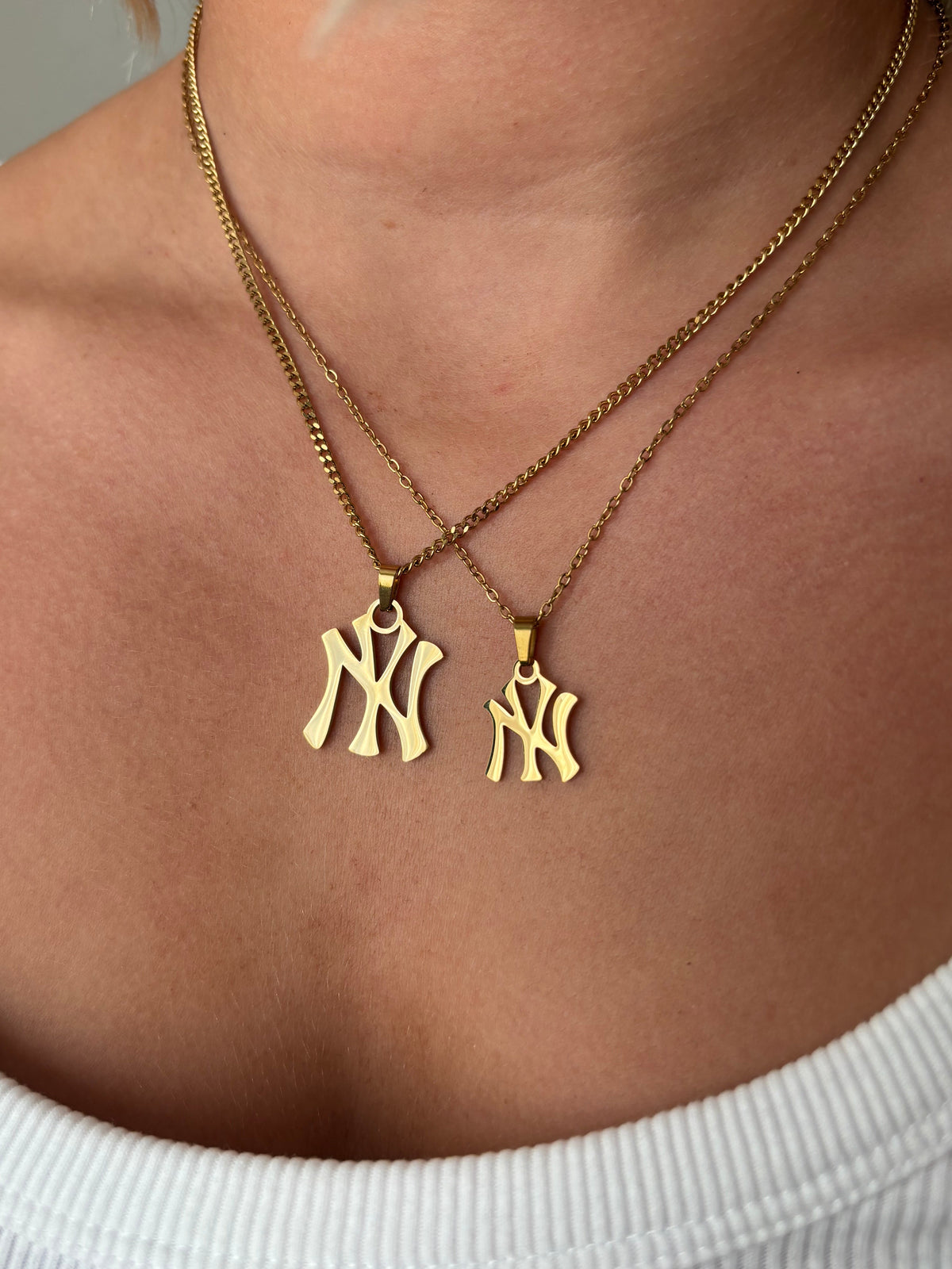 NEW YORK NECKLACE