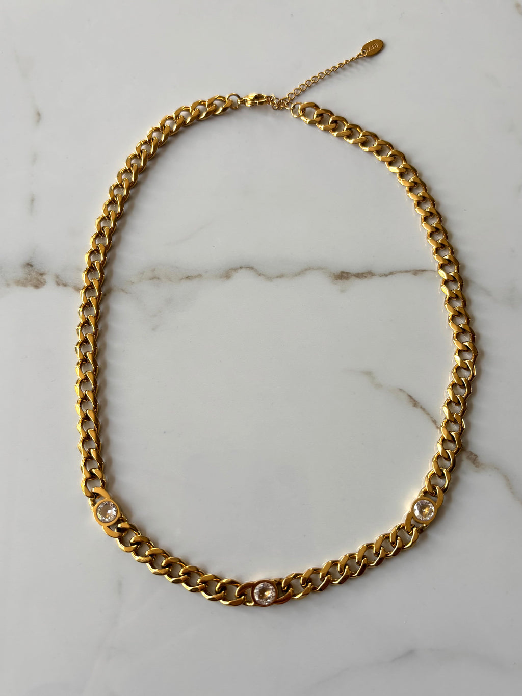 VIENNA NECKLACE