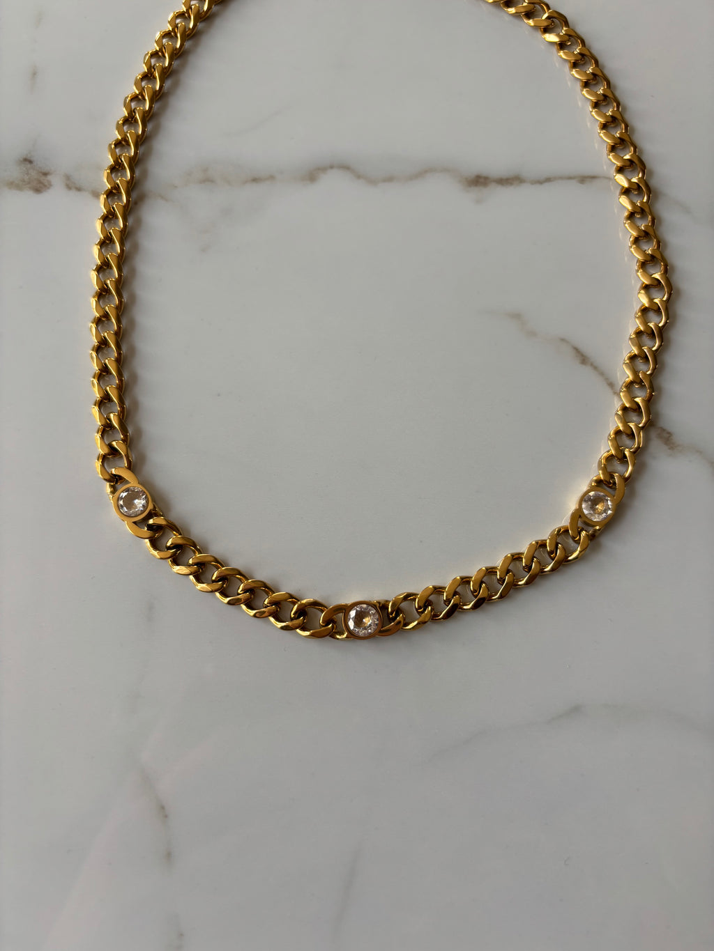 VIENNA NECKLACE
