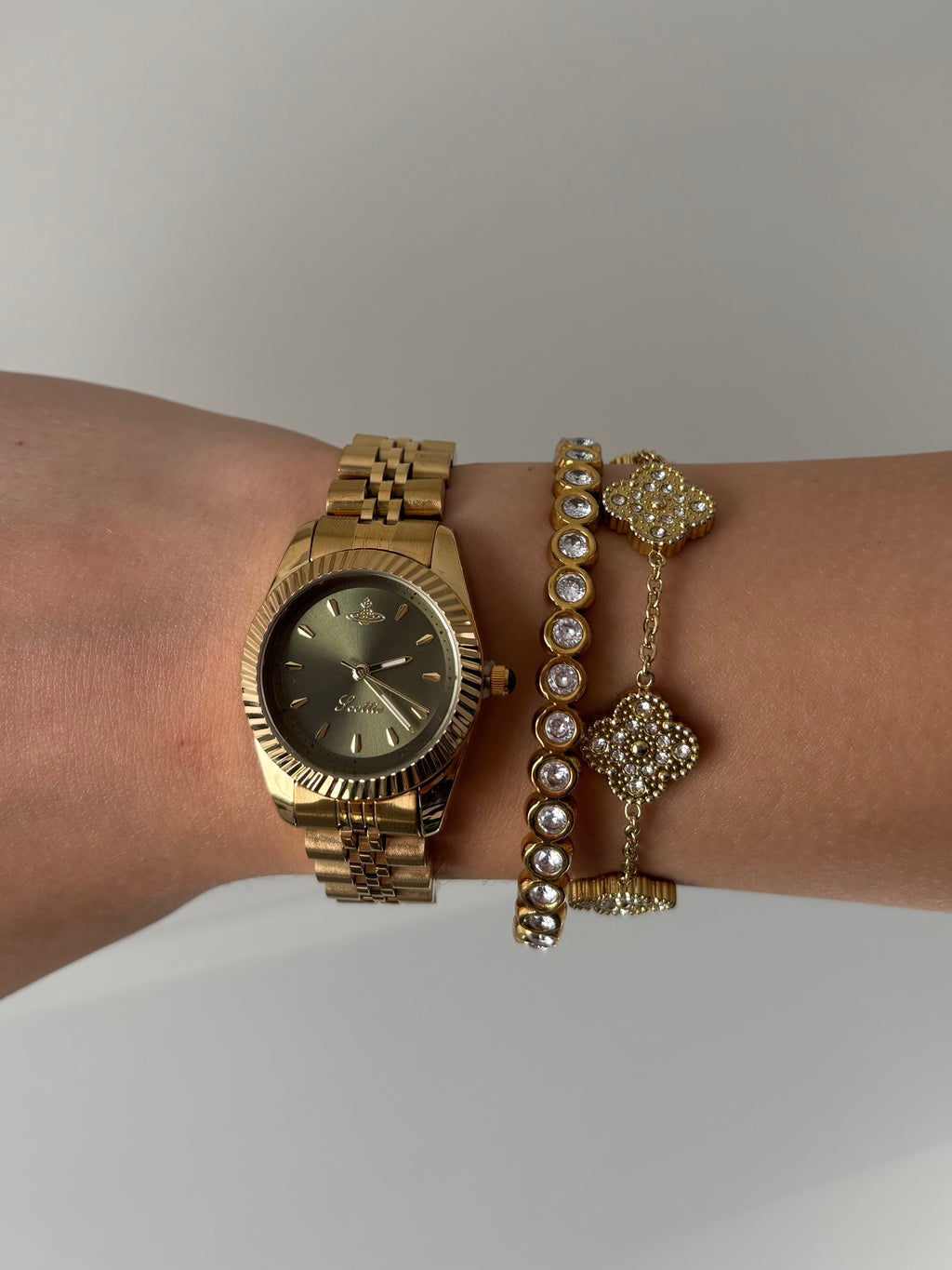 OLIVE WATCH