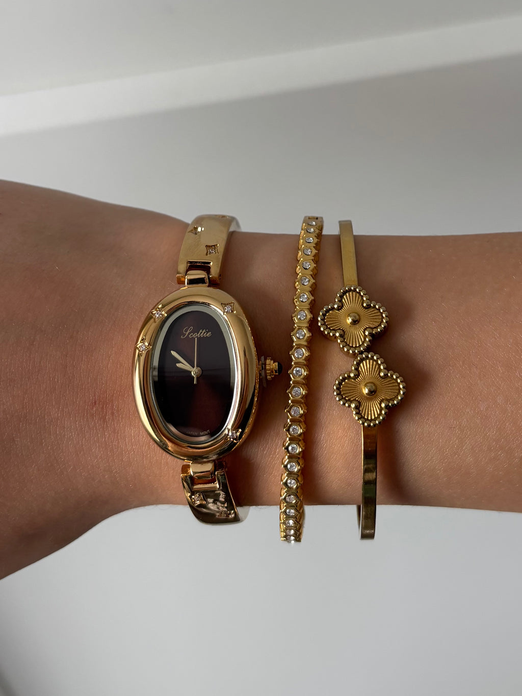 STELLA WATCH